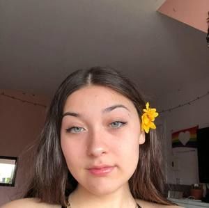 Meet your Posher, Érika